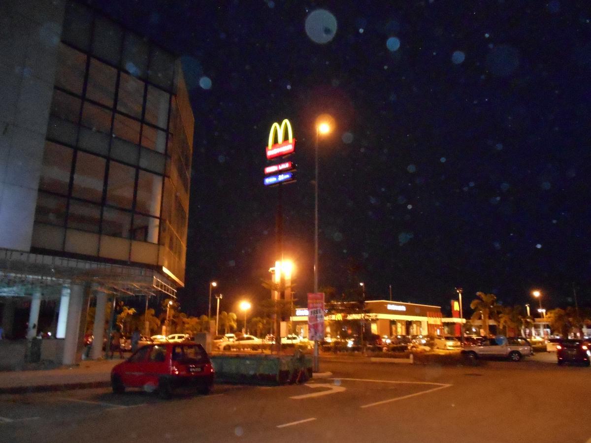 Hotel 126 Sepang Exterior foto